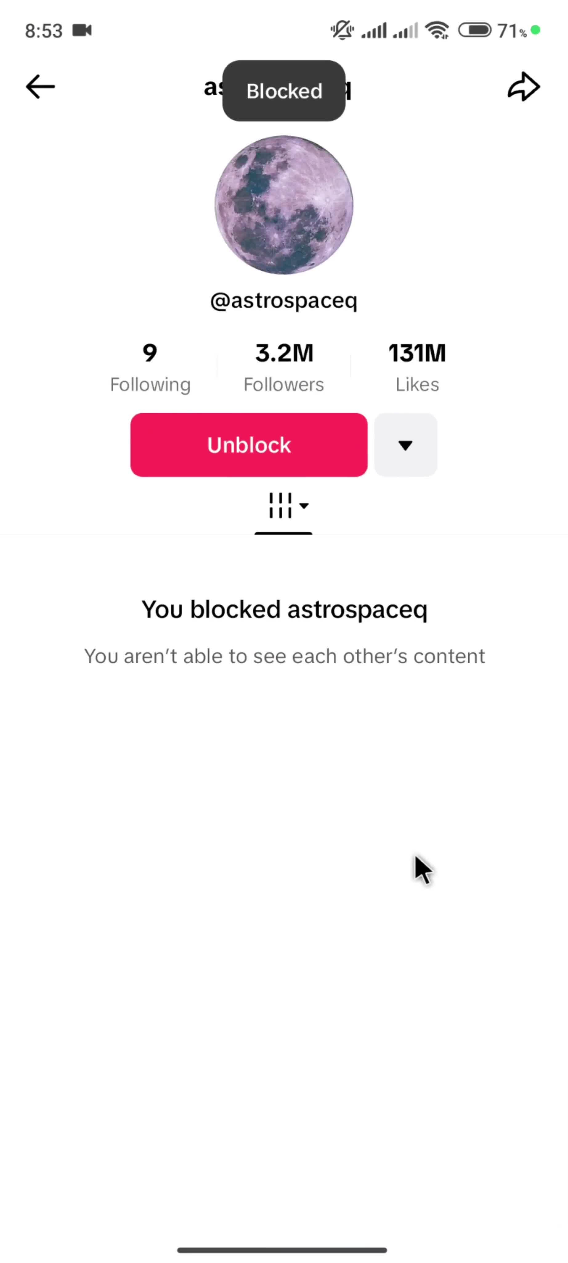 Blocking a user screenshot