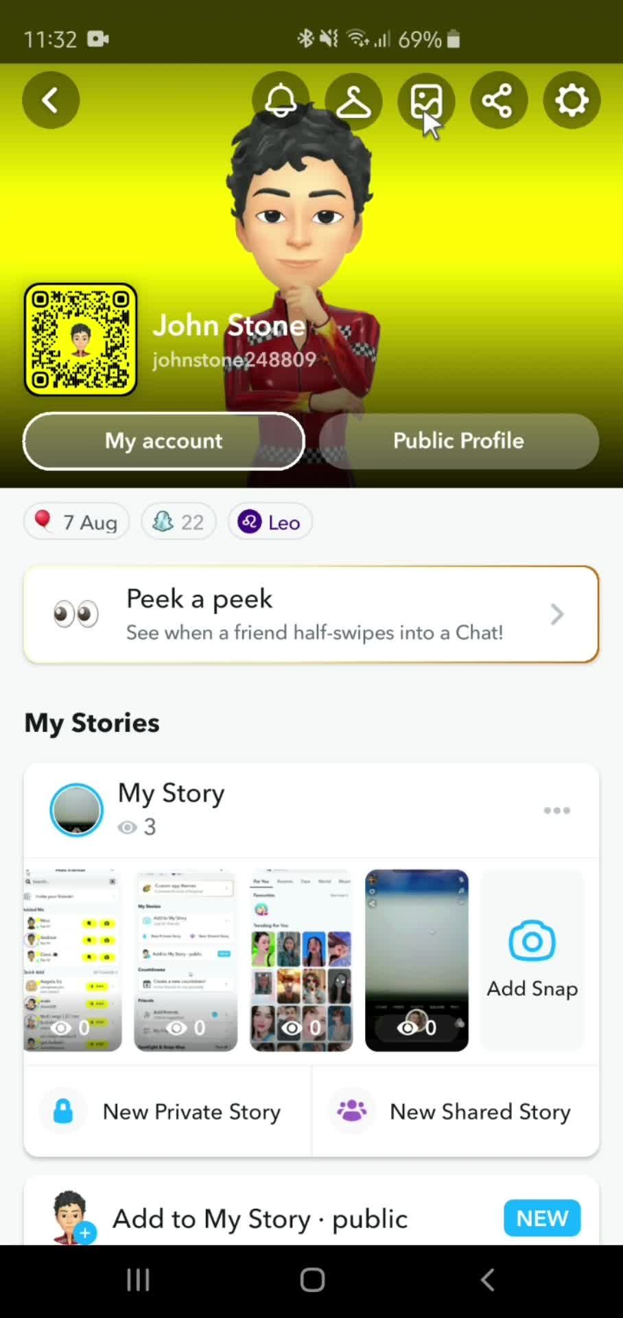 Updating profile background on Snapchat video thumbnail