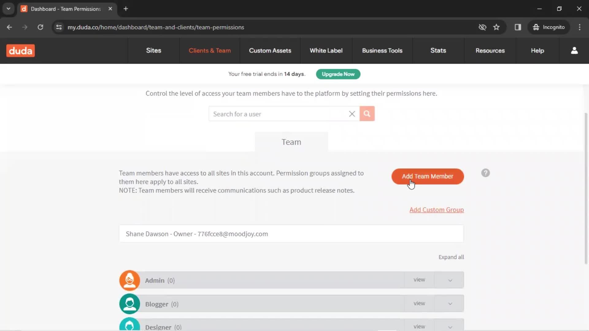 Inviting people screenshot