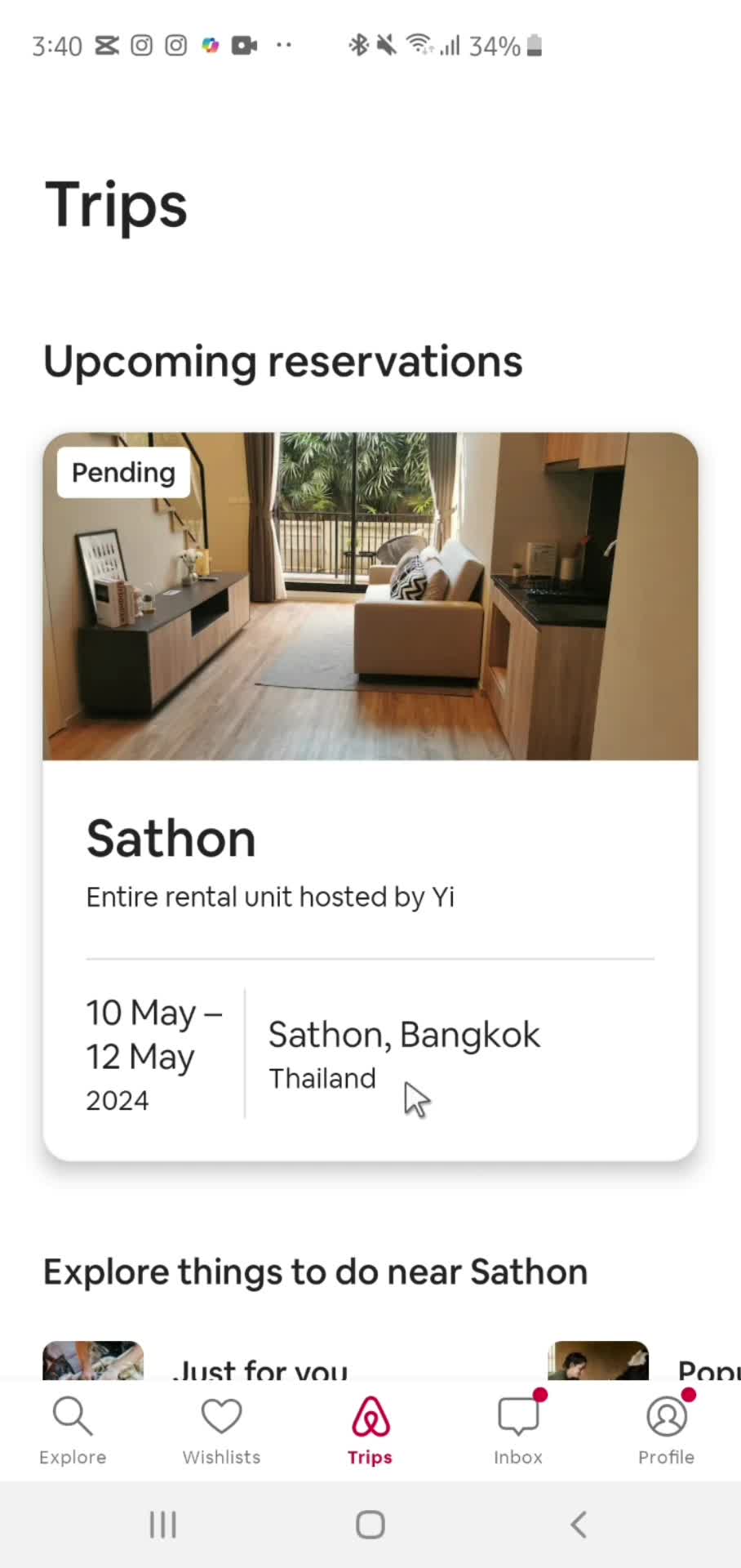 Booking a room on Airbnb video thumbnail