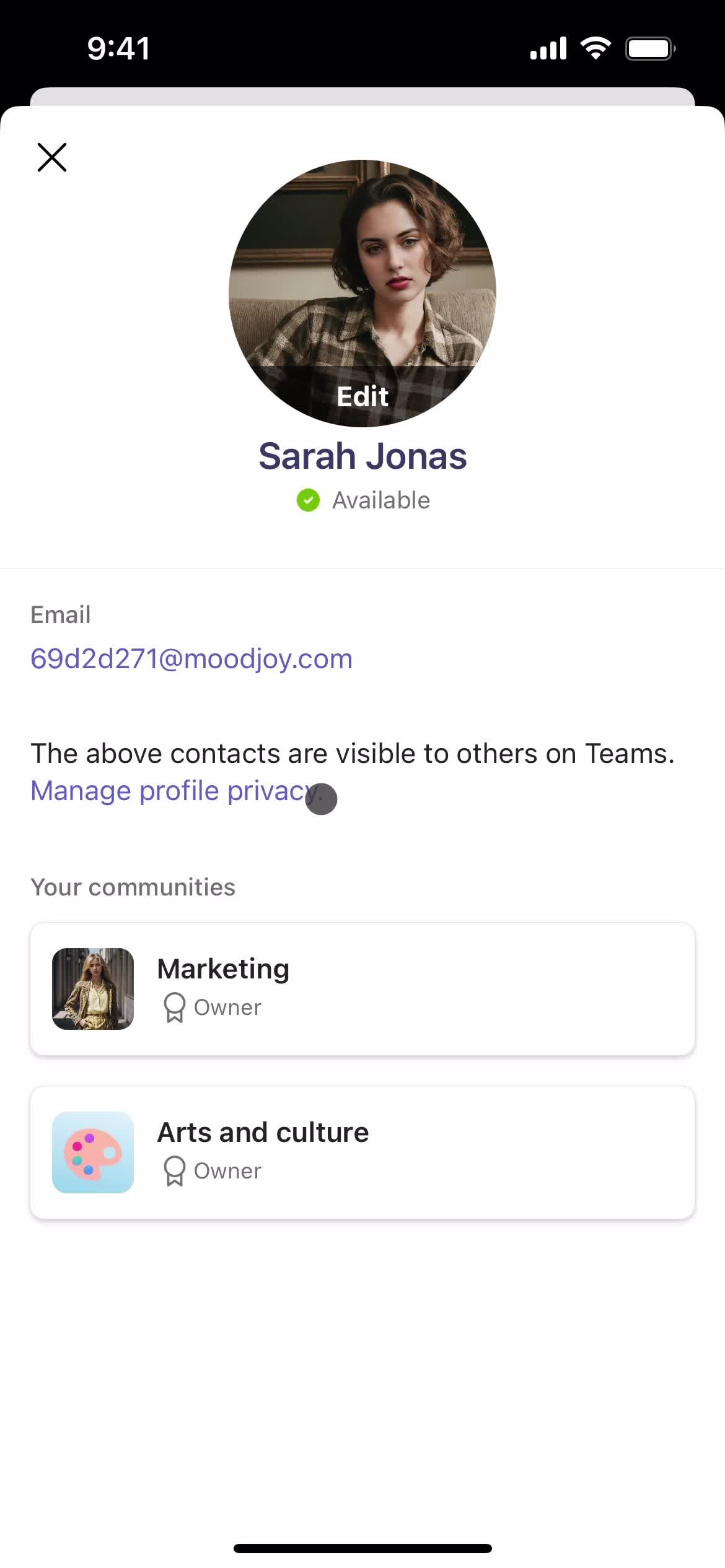 Updating your profile on Microsoft Teams video thumbnail