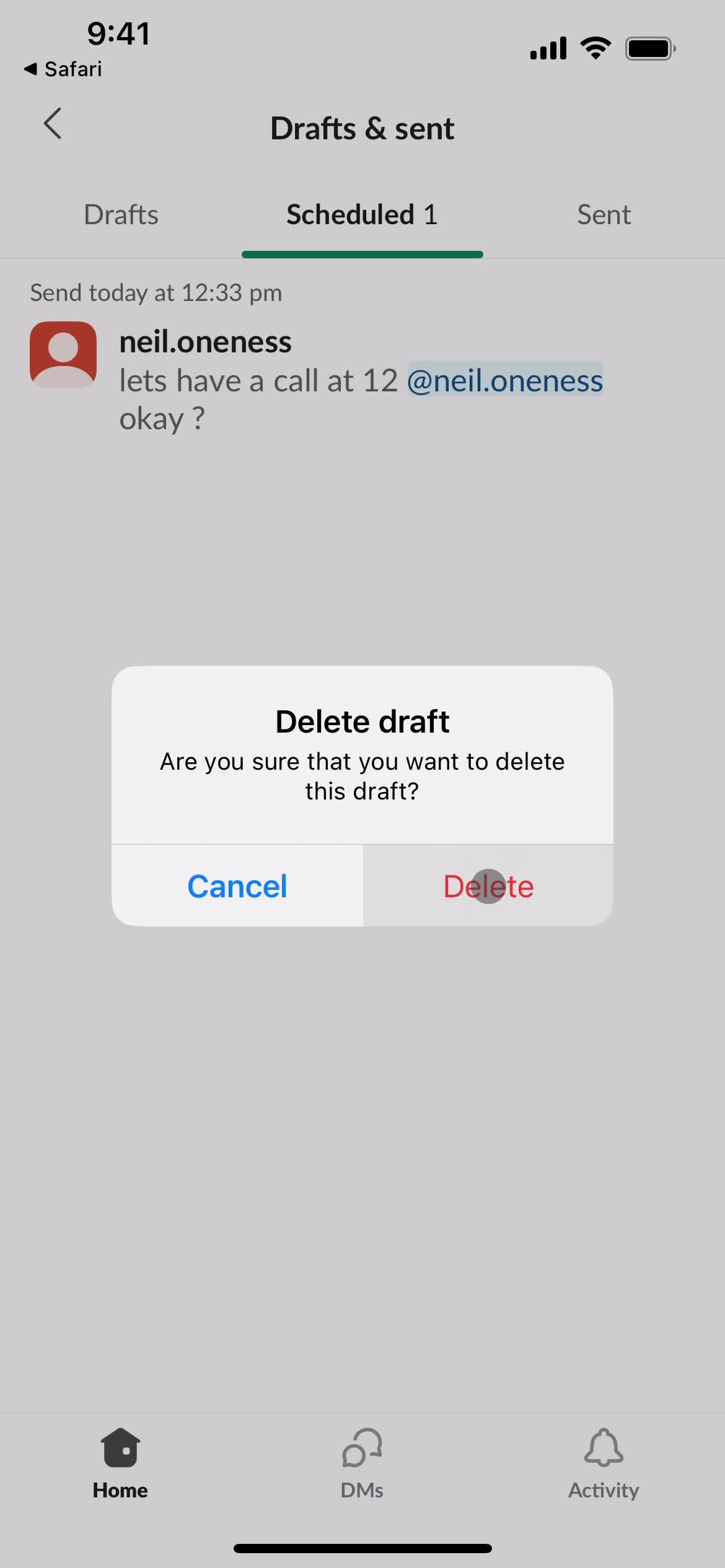 Scheduling a message screenshot