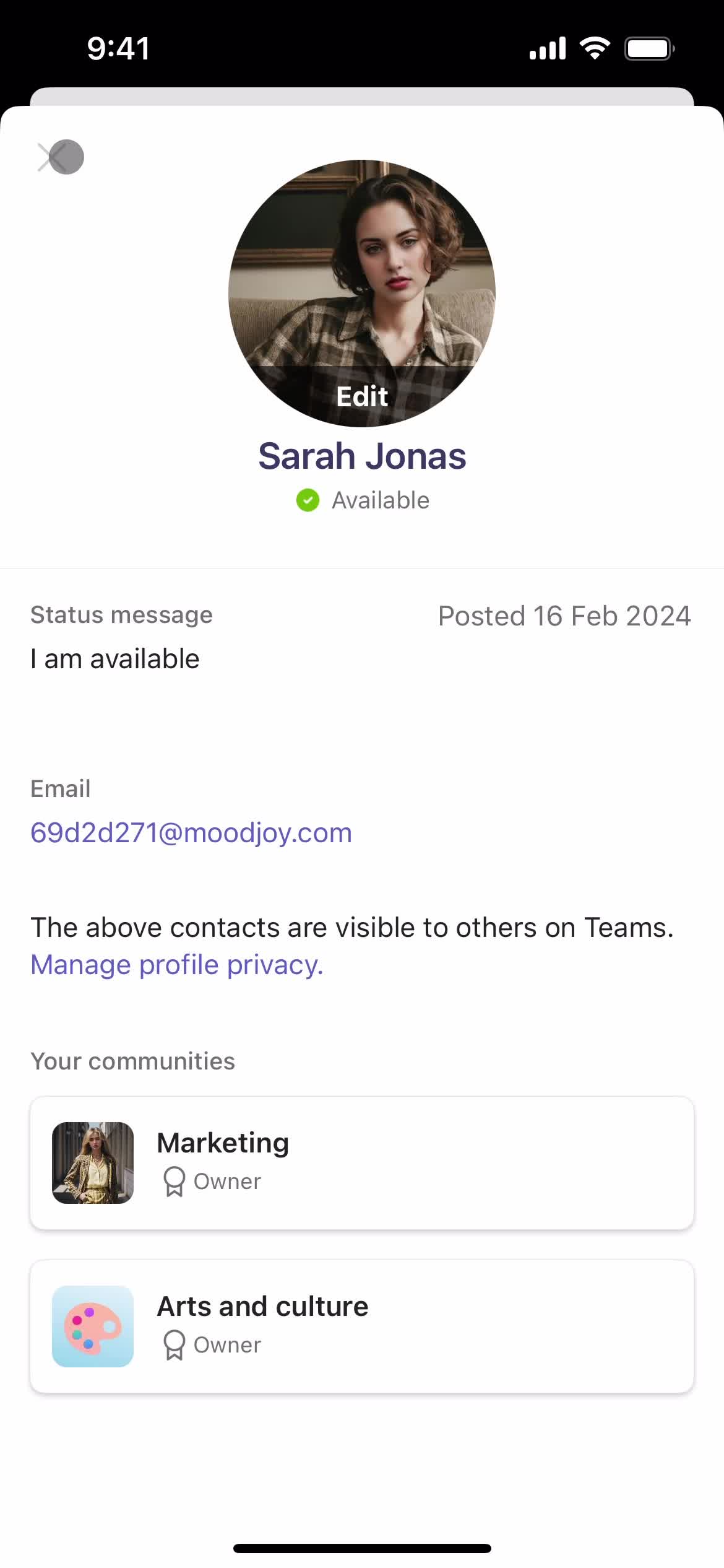 Setting status message on Microsoft Teams video thumbnail