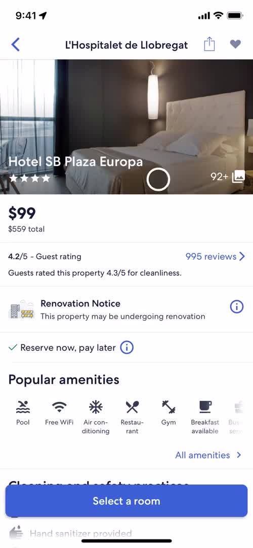 Finding hotels screenshot