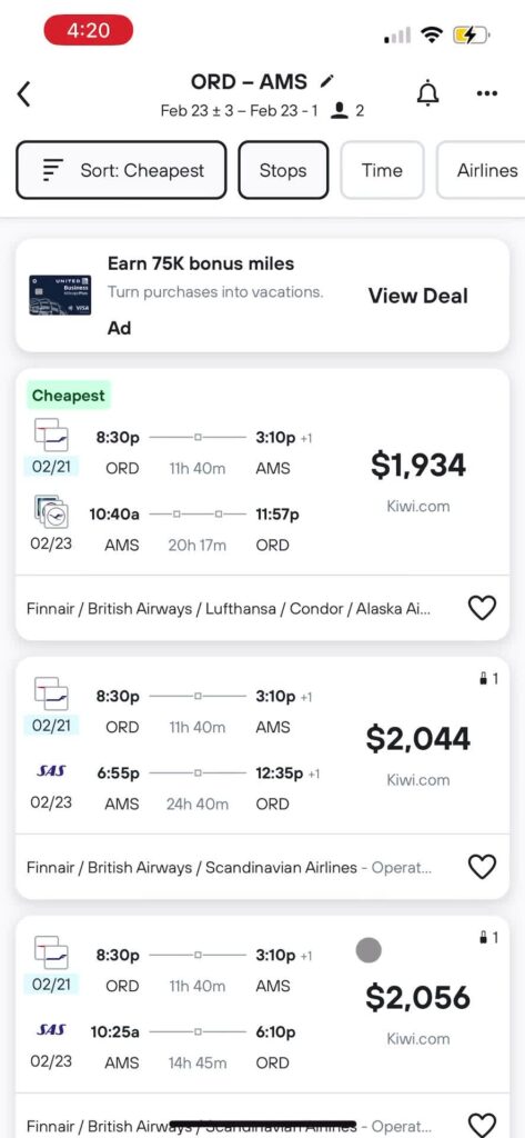 Page Flows screenshot of finding flights on the Kayak app.
